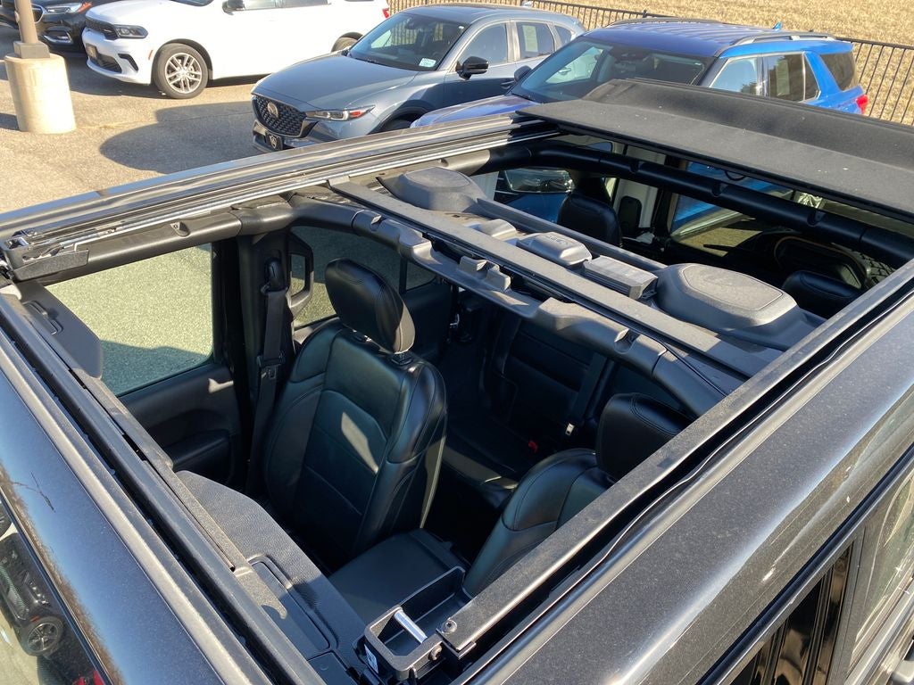 2023 Jeep Wrangler 4-Door Sahara Altitude