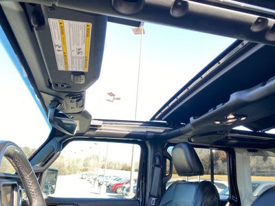 2023 Jeep Wrangler 4-Door Sahara Altitude