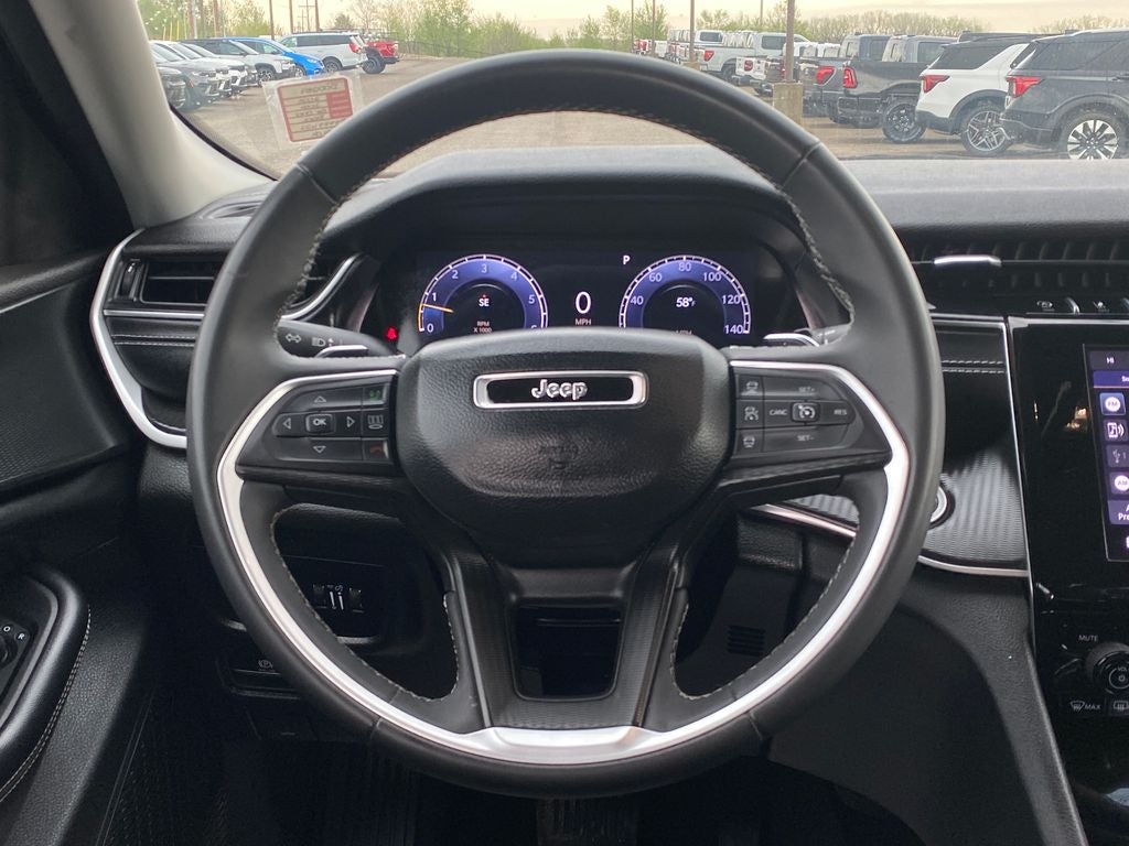 2023 Jeep Grand Cherokee L Laredo 4x4