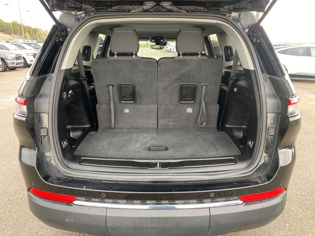 2023 Jeep Grand Cherokee L Laredo 4x4