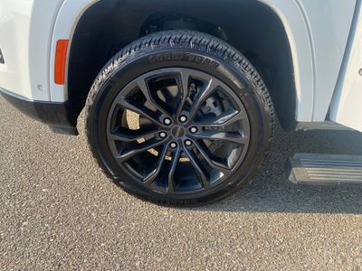 2024 Jeep Grand Wagoneer L Series II 4x4