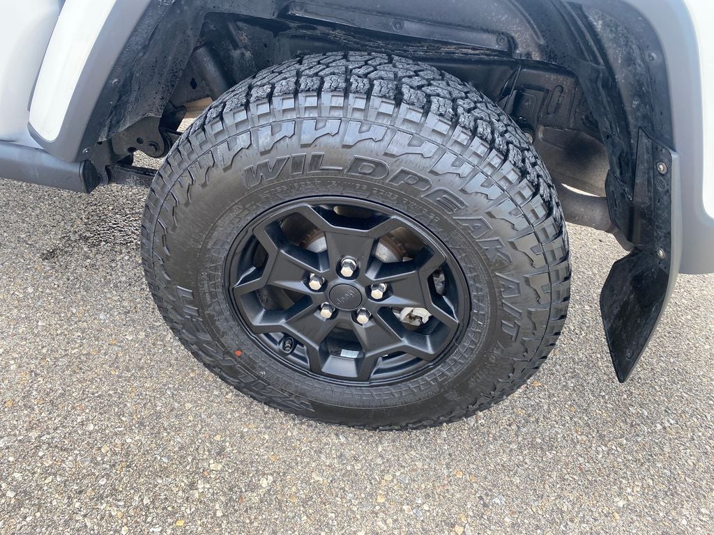 2021 Jeep Gladiator Willys 4x4