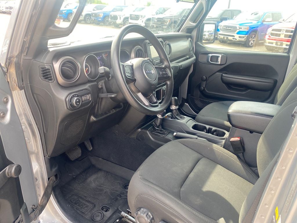 2021 Jeep Gladiator Willys Sport 4x4