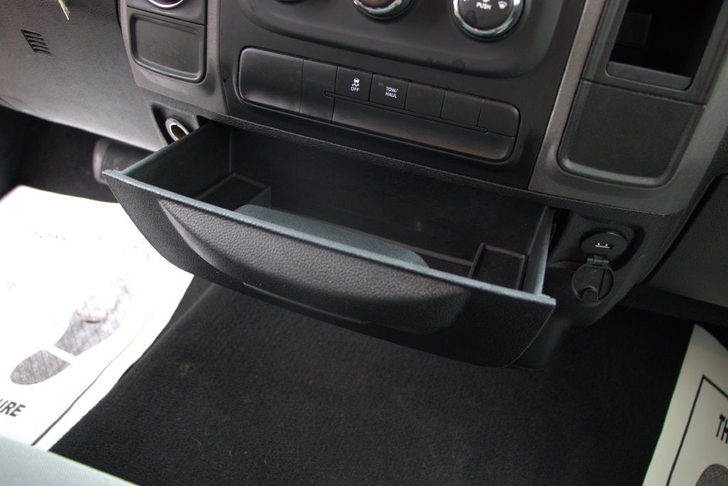 2018 RAM 1500 Tradesman Quad Cab 4x2 6'4' Box