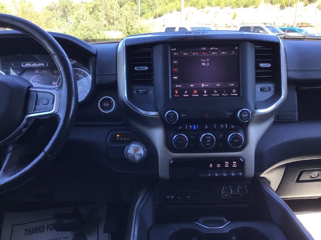2019 RAM 1500 Laramie Crew Cab 4x2 5'7' Box