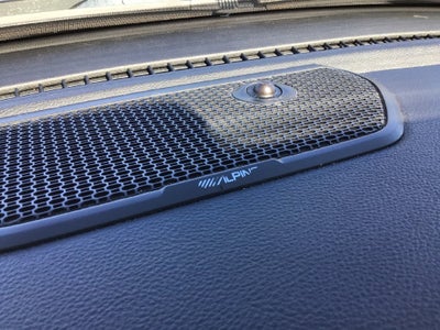 2019 RAM 1500 Laramie Crew Cab 4x2 5'7' Box