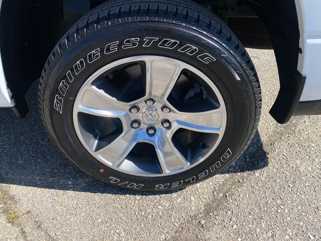 2025 RAM 1500 Tradesman Crew Cab 4x4 5'7' Box