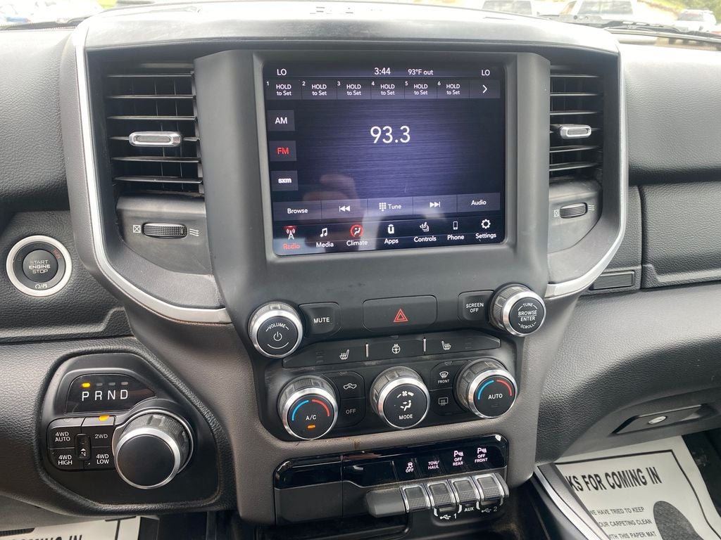 2021 RAM 1500 Big Horn Quad Cab 4x4 6'4' Box