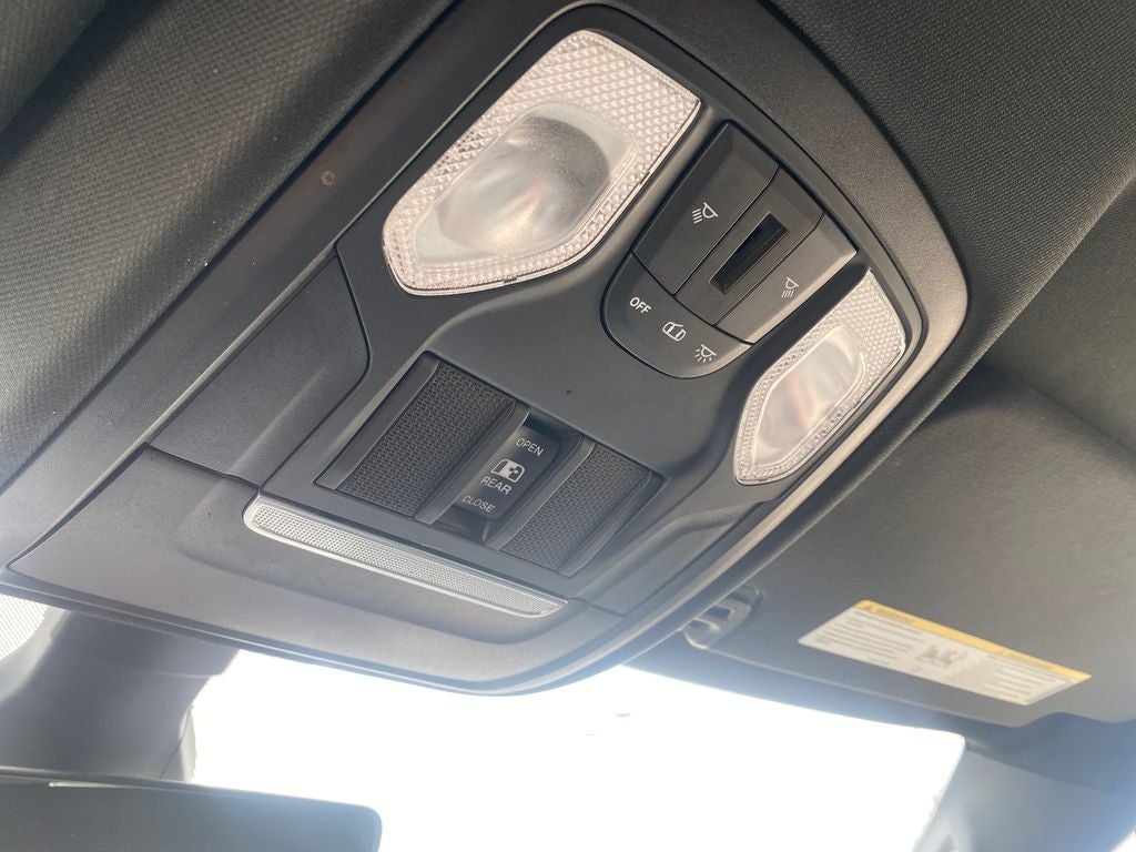 2021 RAM 1500 Big Horn Quad Cab 4x4 6'4' Box