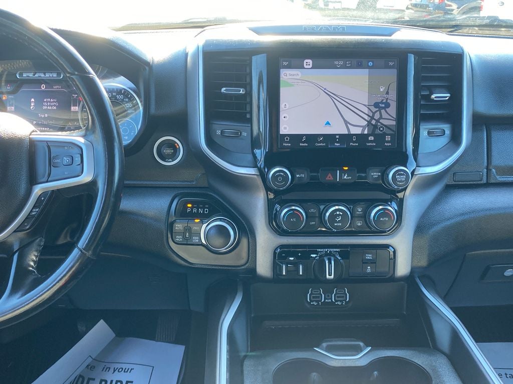 2022 RAM 1500 Big Horn Crew Cab 4x4 5'7' Box