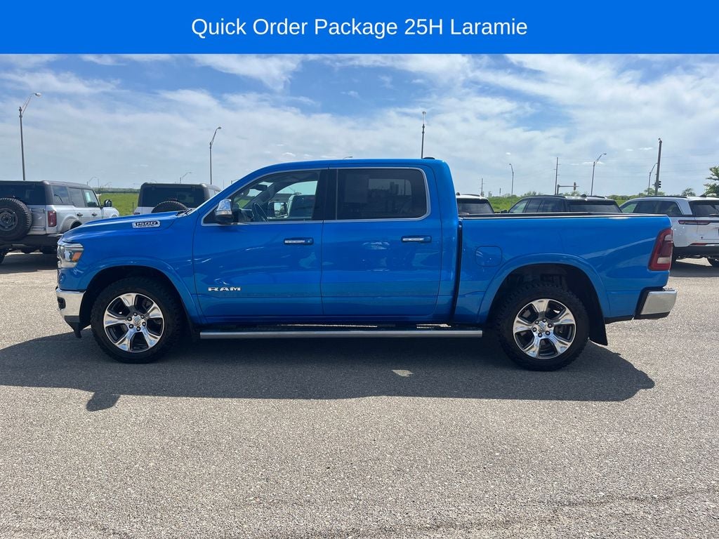 2022 RAM 1500 Laramie Crew Cab 4x4 5'7' Box