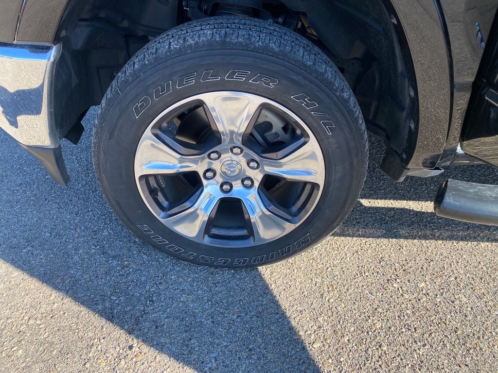 2022 RAM 1500 Laramie Crew Cab 4x4 5'7' Box