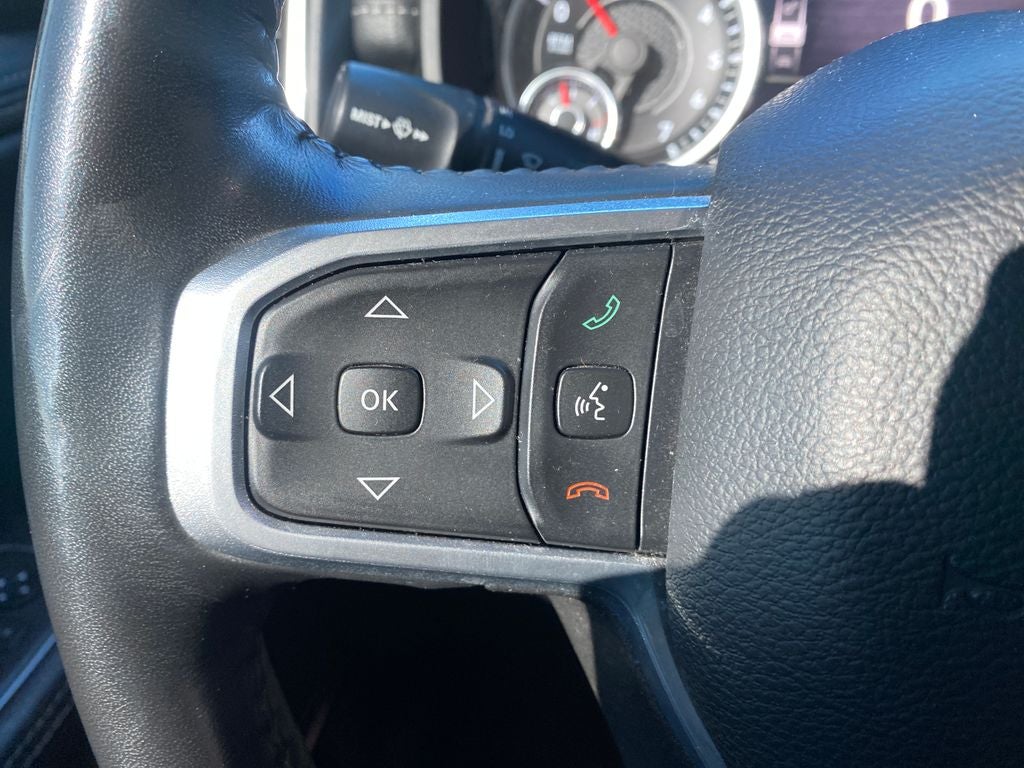 2022 RAM 1500 Laramie Crew Cab 4x4 5'7' Box