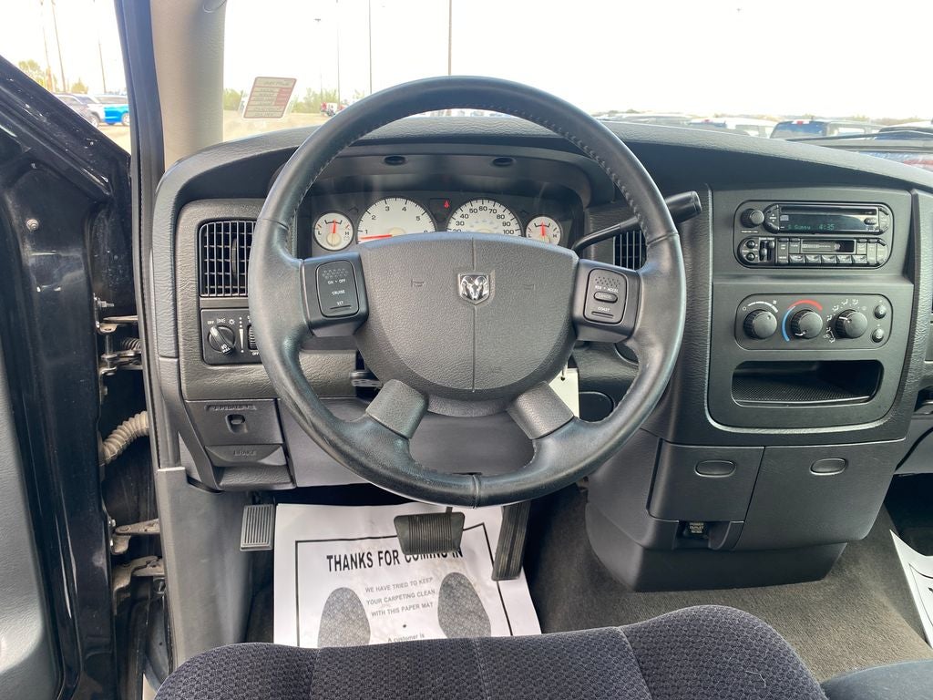 2004 Dodge Ram 1500 SLT/Laramie