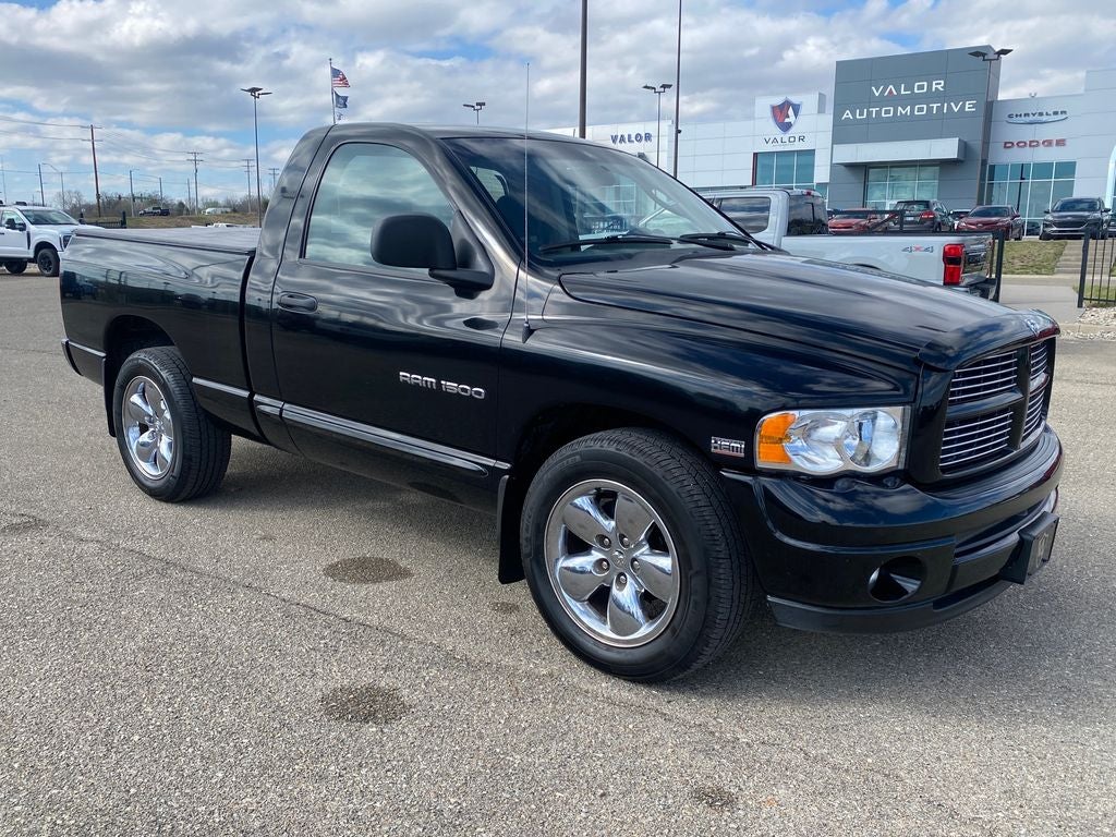 2004 Dodge Ram 1500 SLT/Laramie