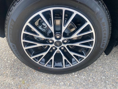 2025 Ford Escape Plug-In Hybrid Base