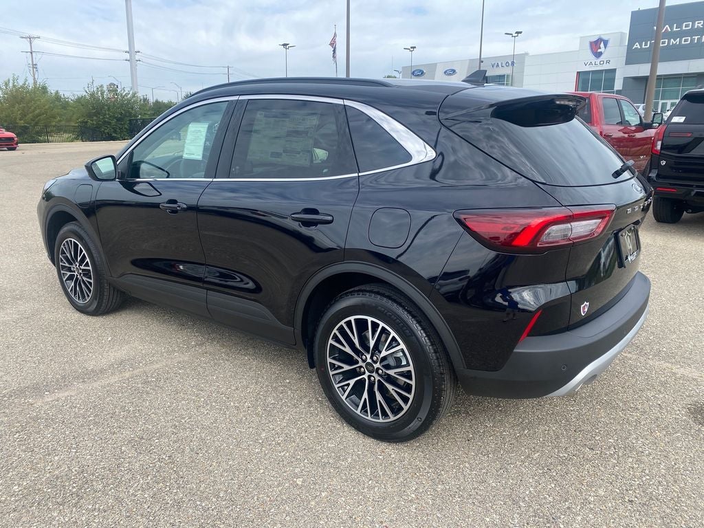 2025 Ford Escape Plug-In Hybrid Base