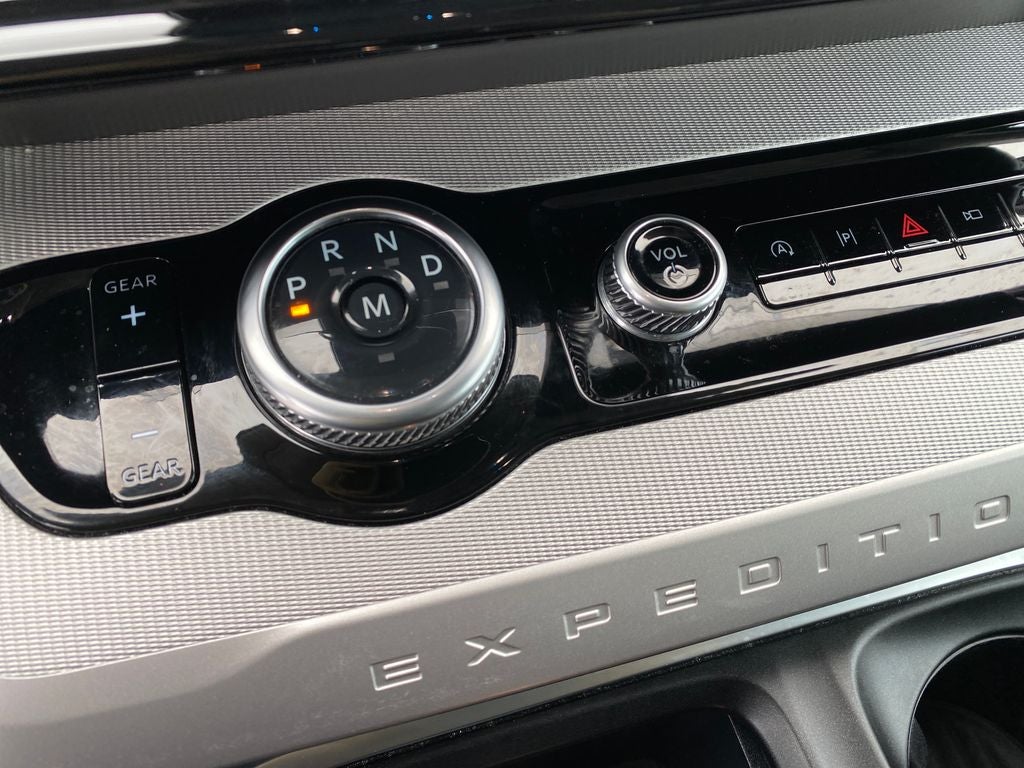 2025 Ford Expedition Active MAX