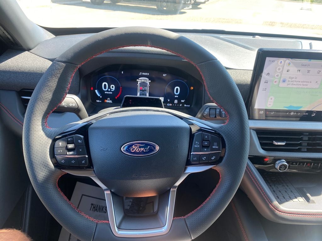 2025 Ford Explorer ST-Line