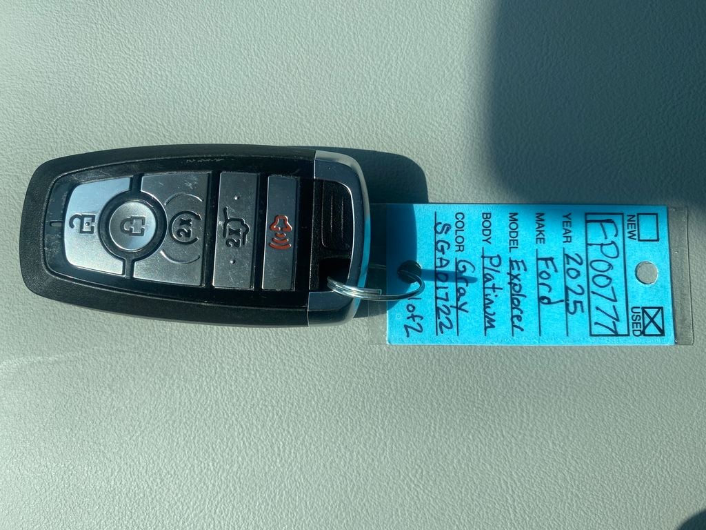 2025 Ford Explorer Platinum