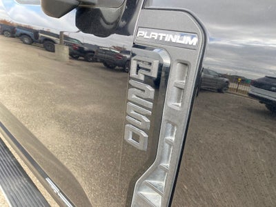 2025 Ford F-250 Platinum