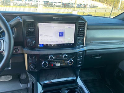 2025 Ford F-250 Platinum