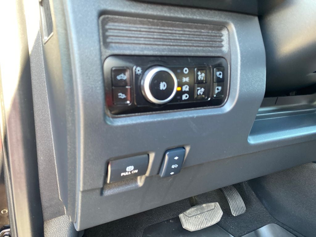 2025 Ford F-250 Platinum