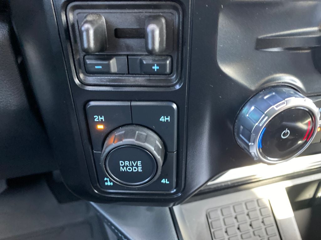 2025 Ford F-250 Platinum