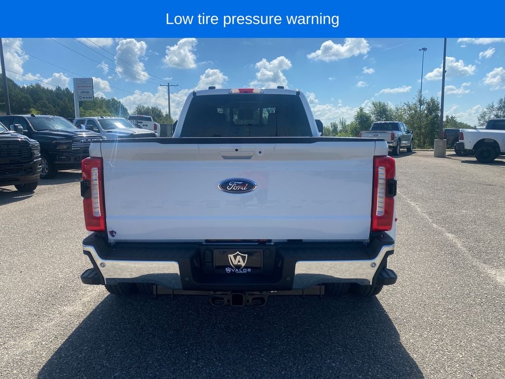 2026 Ford F-350SD Lariat DRW