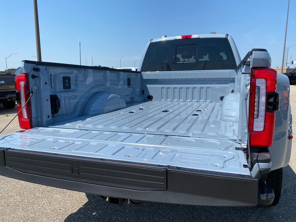 2026 Ford F-450SD Platinum