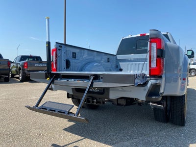2026 Ford F-450SD Platinum