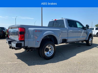 2026 Ford F-450SD Platinum