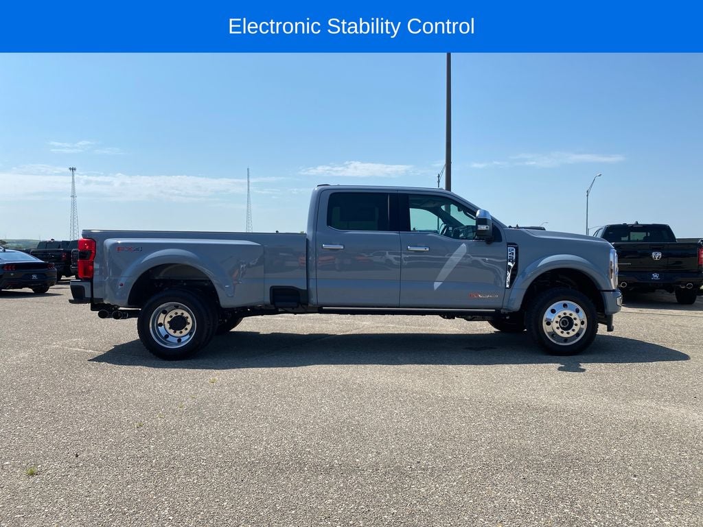 2026 Ford F-450SD Platinum