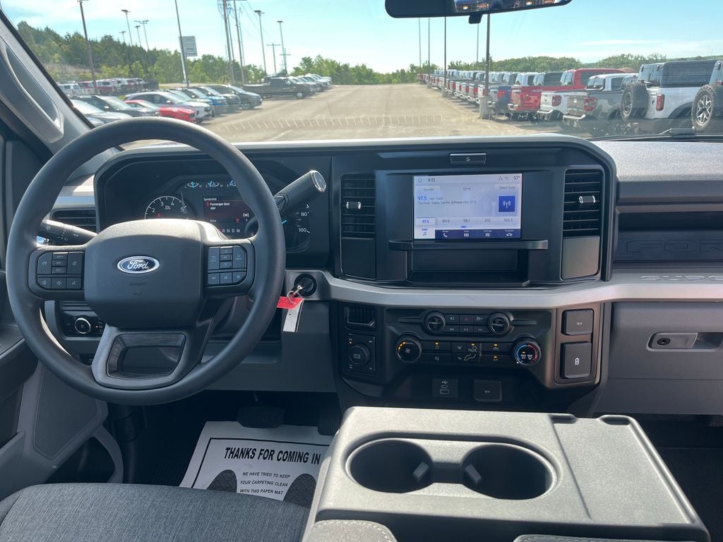 2025 Ford F-350SD XL