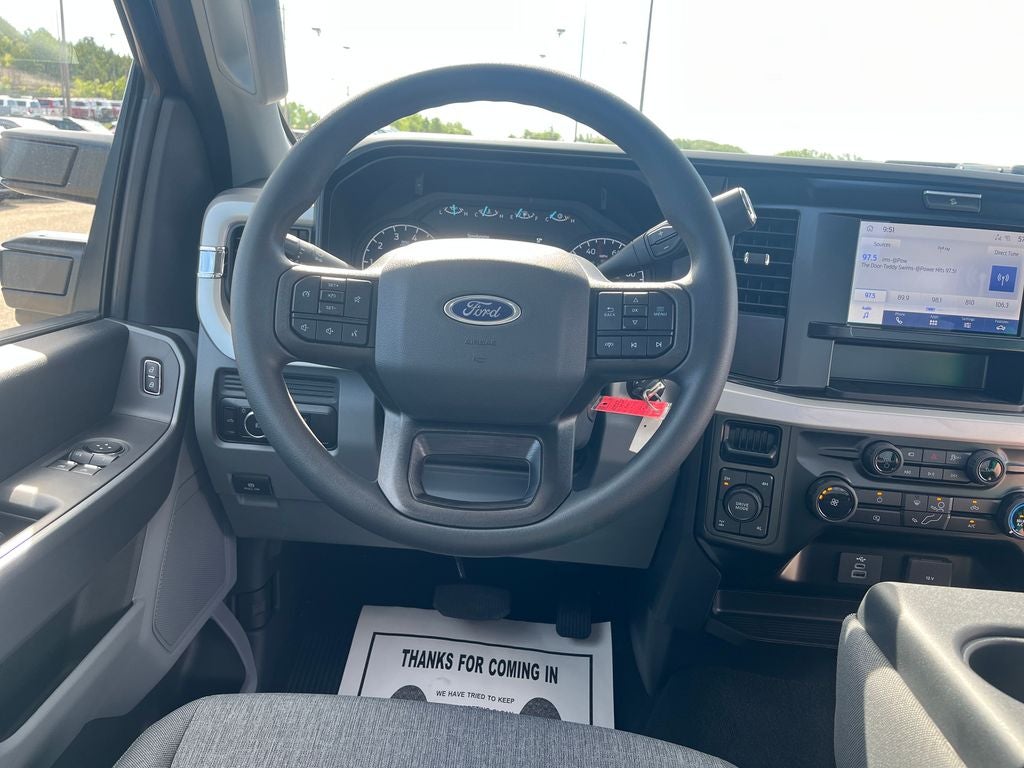 2025 Ford F-350SD XL