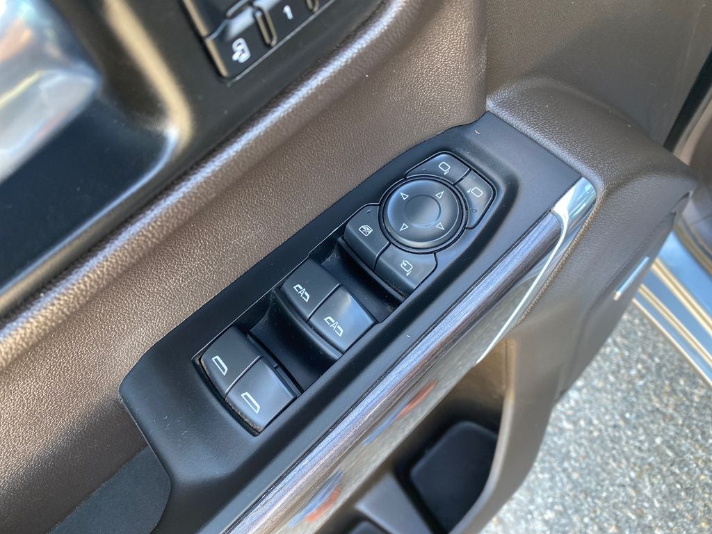 2022 Chevrolet Silverado 1500 LTD 4WD Crew Cab Standard Bed LTZ