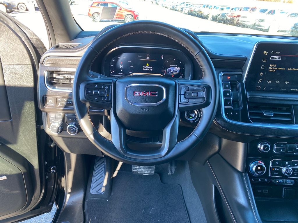 2023 GMC Yukon XL AT4