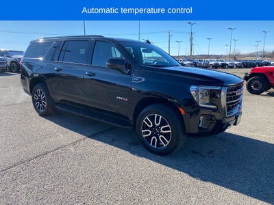 2023 GMC Yukon XL AT4