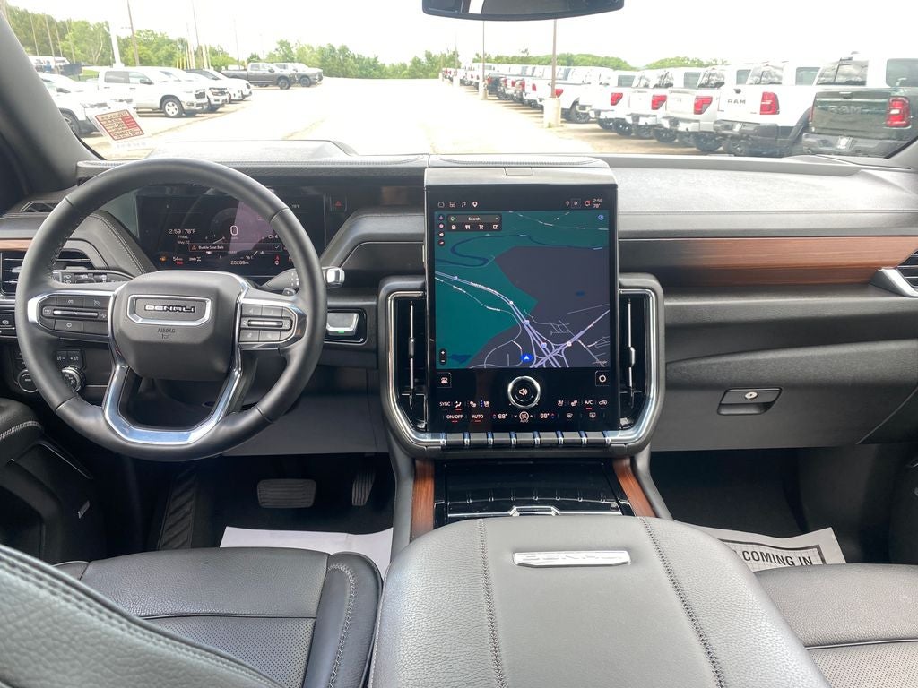 2025 GMC Yukon XL 4WD Denali