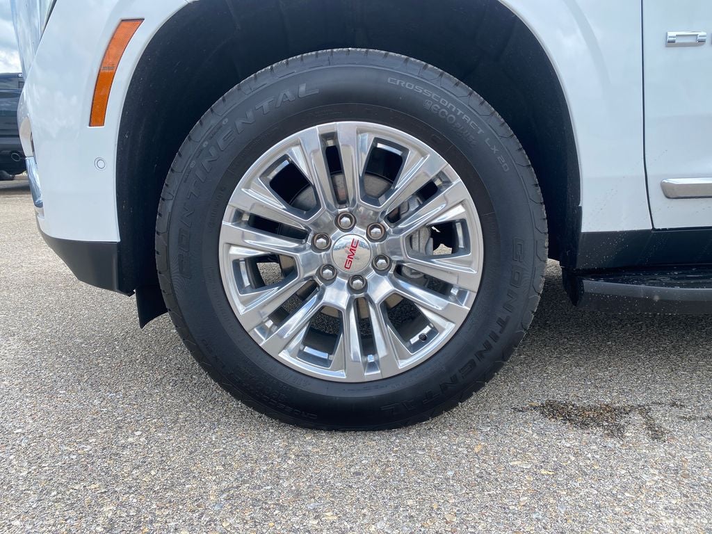 2025 GMC Yukon XL 4WD Denali