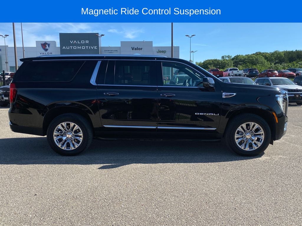 2025 GMC Yukon XL 4WD Denali