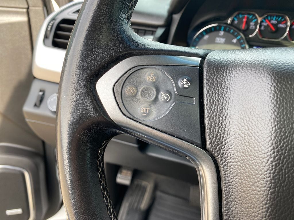 2020 Chevrolet Suburban 4WD LT