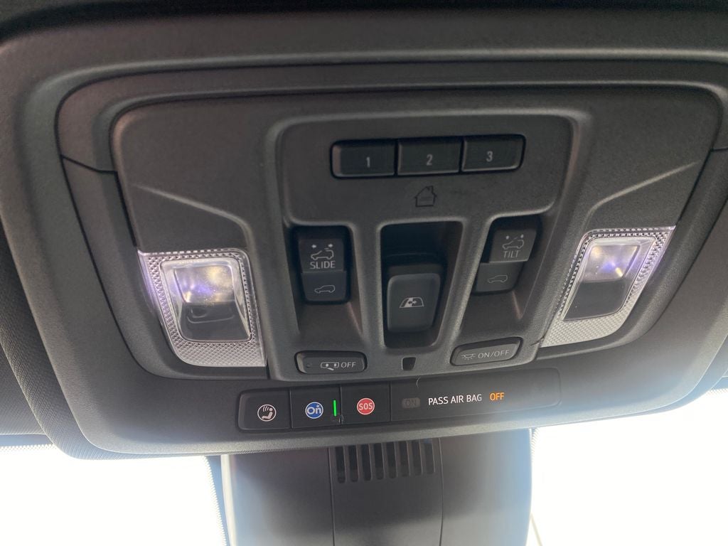 2024 GMC Sierra 2500HD 4WD Crew Cab Standard Bed AT4