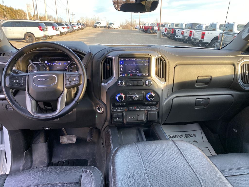 2023 GMC Sierra 2500HD 4WD Crew Cab Standard Bed Denali