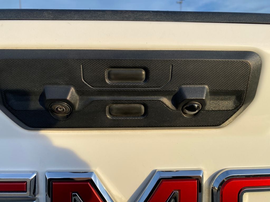 2023 GMC Sierra 2500HD 4WD Crew Cab Standard Bed Denali