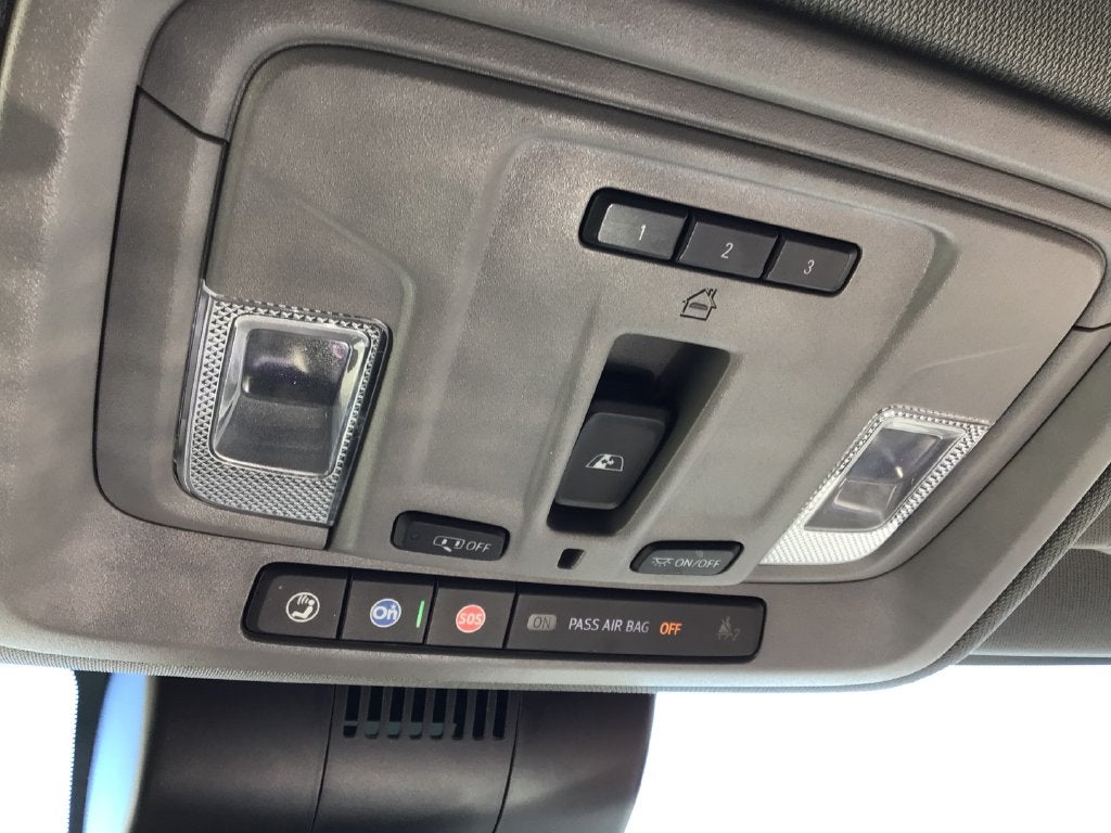 2023 GMC Sierra 1500 4WD Crew Cab Short Box Elevation with 3SB