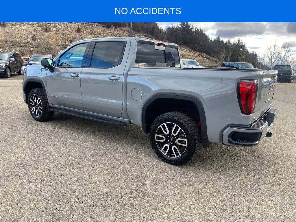 2025 GMC Sierra 1500 AT4