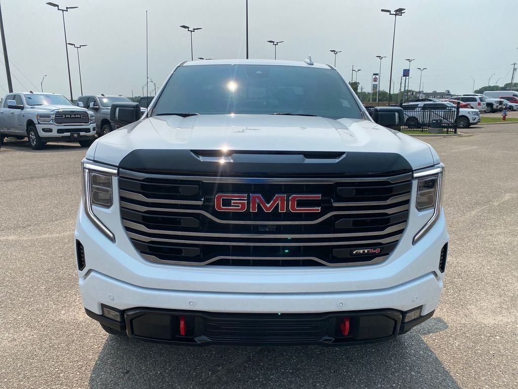 2025 GMC Sierra 1500 4WD Crew Cab Short Box AT4