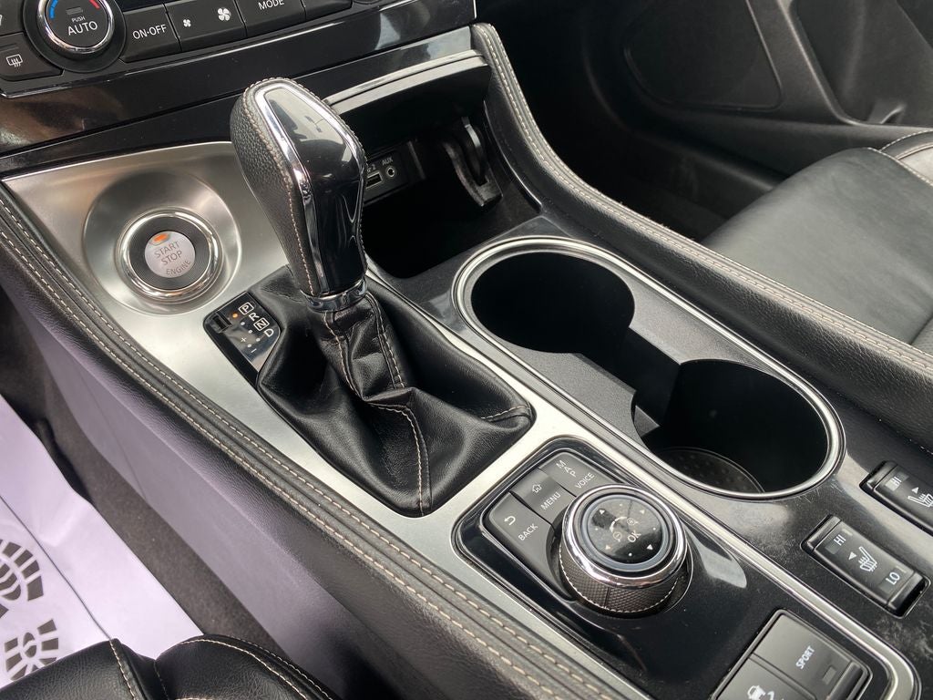 2023 Nissan Maxima SL