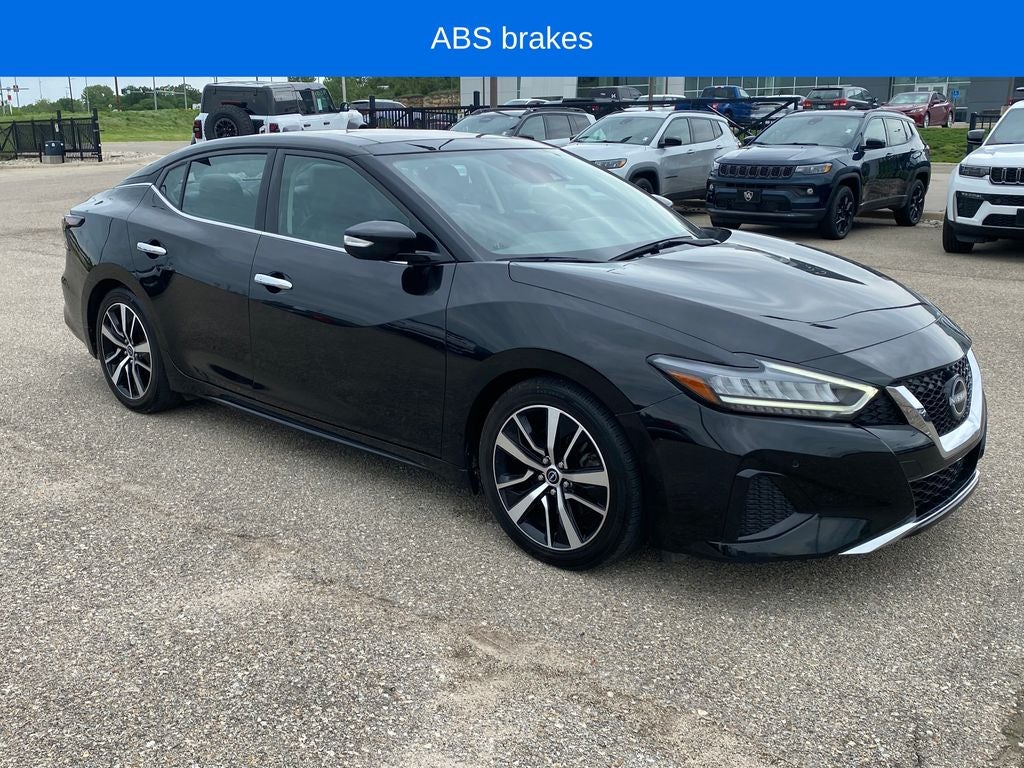 2023 Nissan Maxima SL